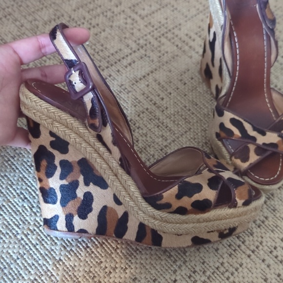 Christian Louboutin Wedge Sandals Pony Hair Leopard - Picture 2 of 8